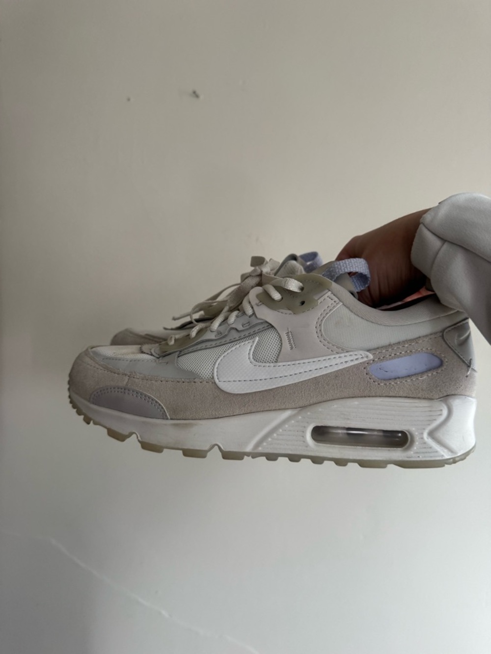 Nike White & Light Lavender Air Max Sneaker